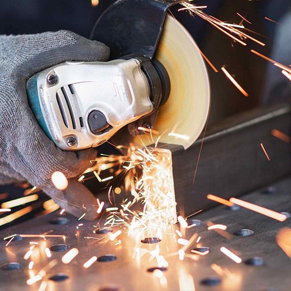 person_cutting_steel